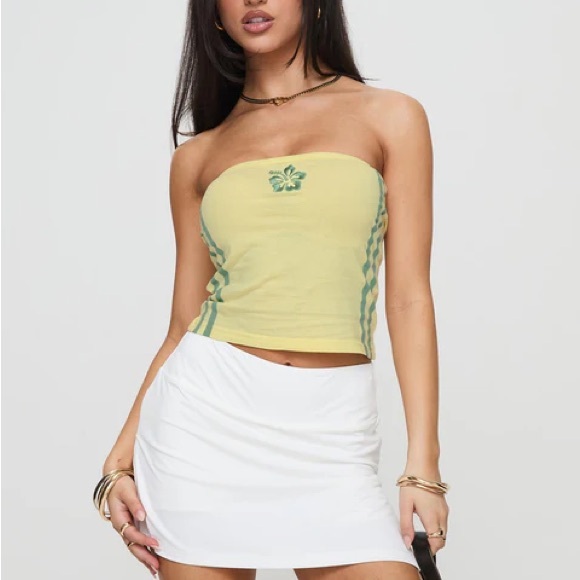 Princess Polly Dresses & Skirts - Princess Polly White Mini Skirt